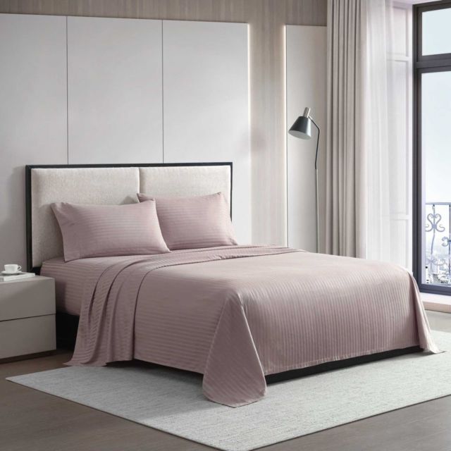 DUSK PINK