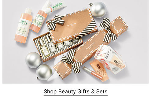 Image of makeup. Shop beauty gifts and sets.