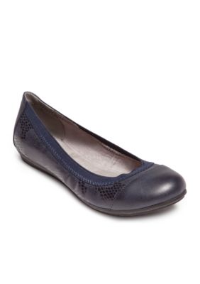 Women's Flats & Flat Shoes for Women | belk