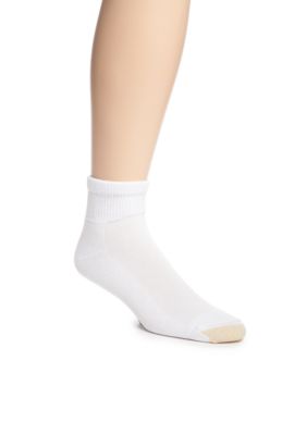 Gold Toe® 2-Pack Non-Binding Super Soft Quarter Socks | belk