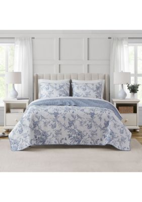 Cedar Court Chantilly Toile Blue Cotton Quilt Set
