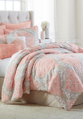 modern.southern.home.gloria 8 piece comforter bed in a ba