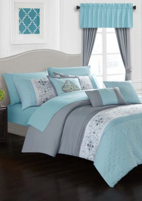 modern.southern.home.gloria 8 piece comforter bed in a ba