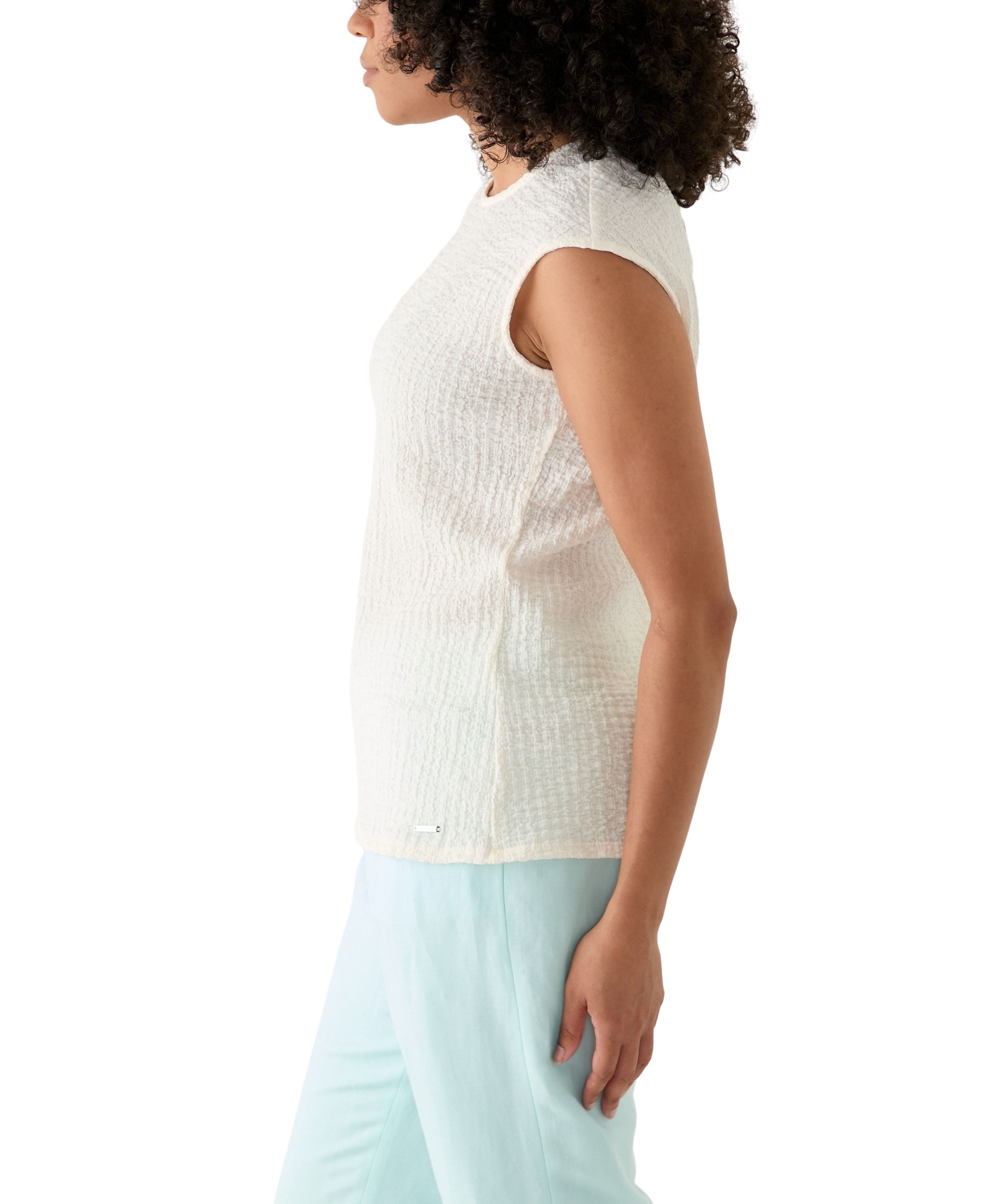 Womens Sleeveless Textured Blouse