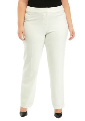 Women's Plus-Size Pull-On 17in Stretch Capris with Pearl Button 