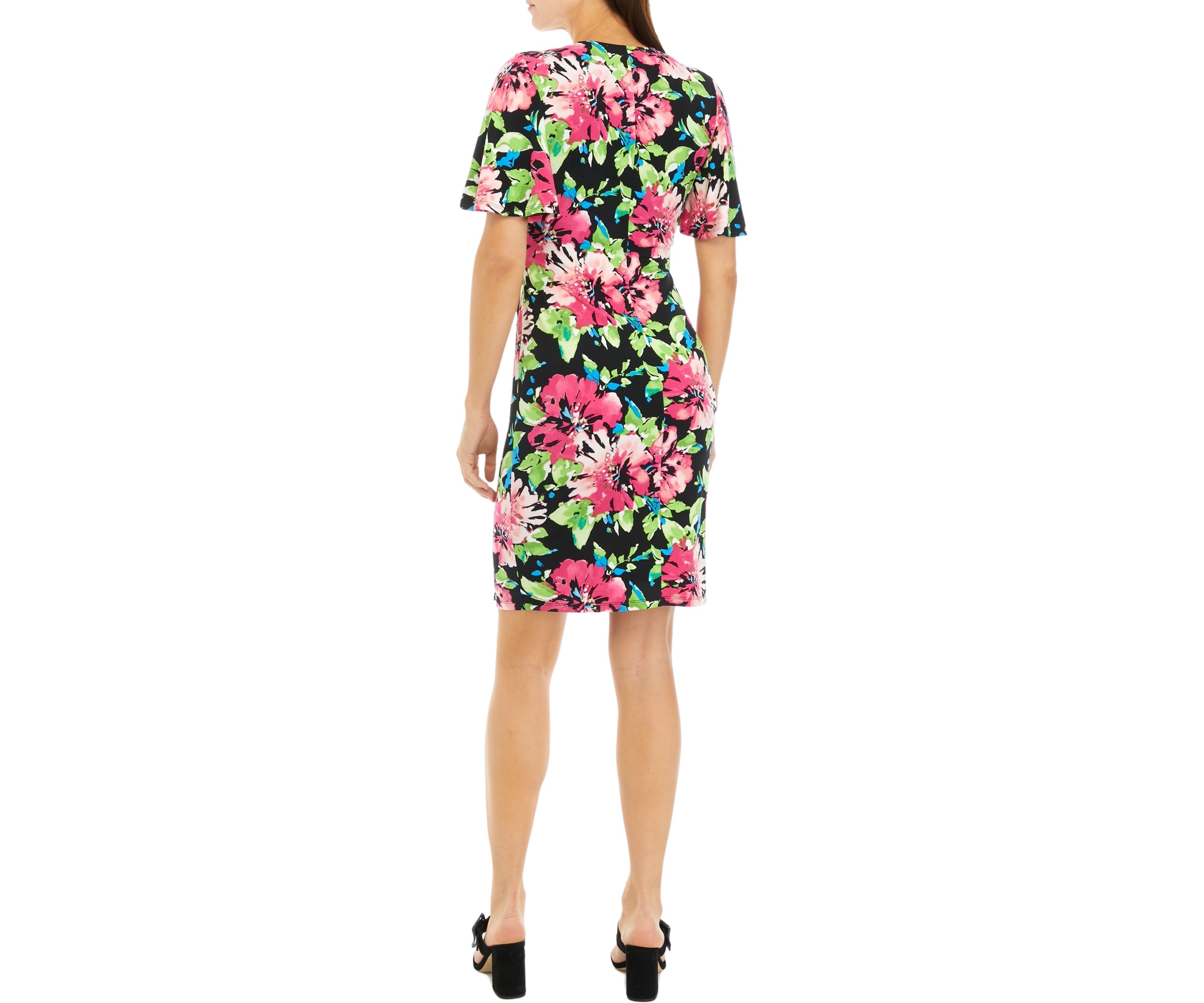 Womens Floral Printed Signature Wrap Dress