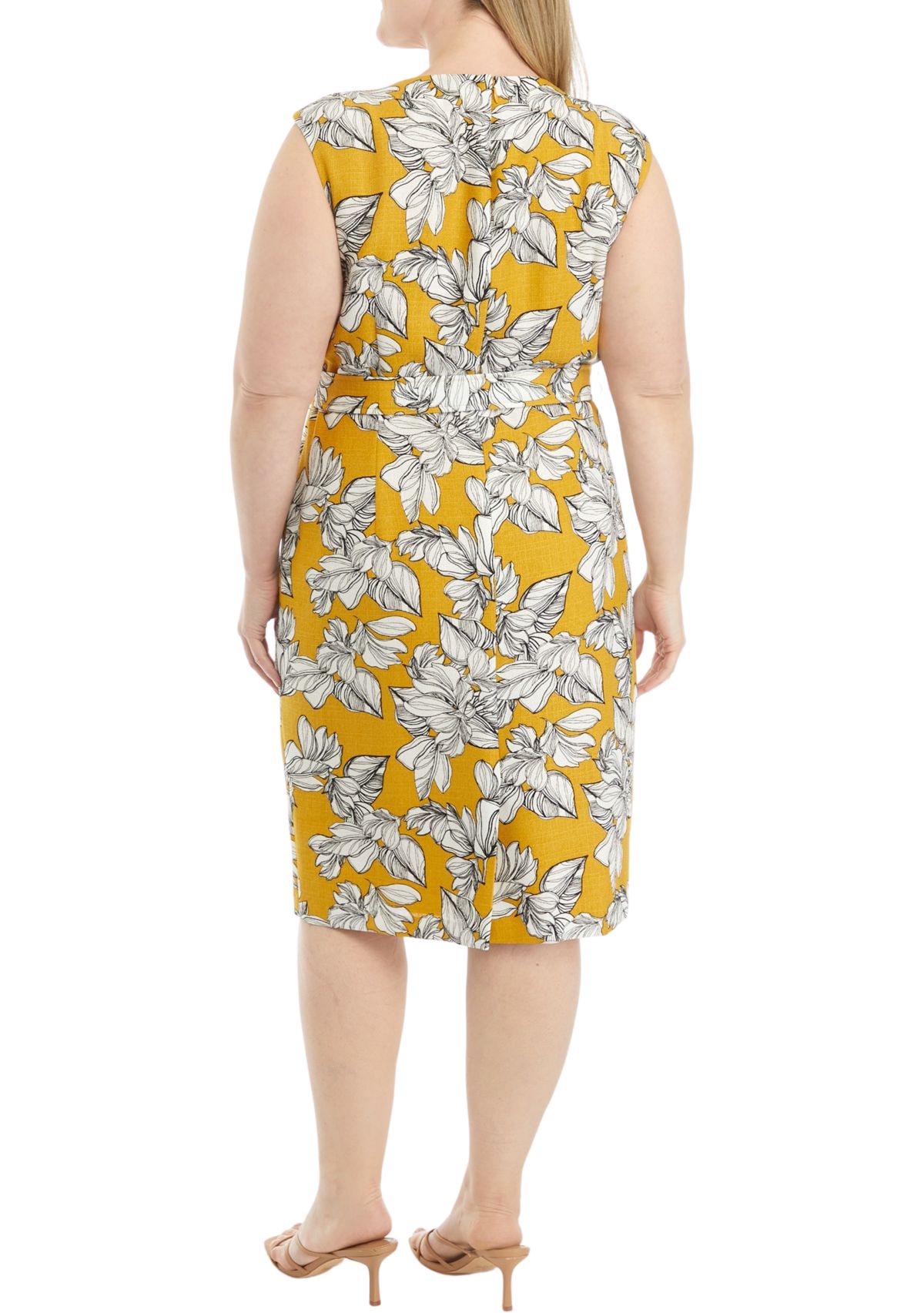 Plus Size Cap Sleeve Zip Pocket Belted Dress