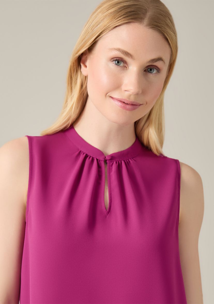 Womens Jewel Neck Sleeveless Blouse