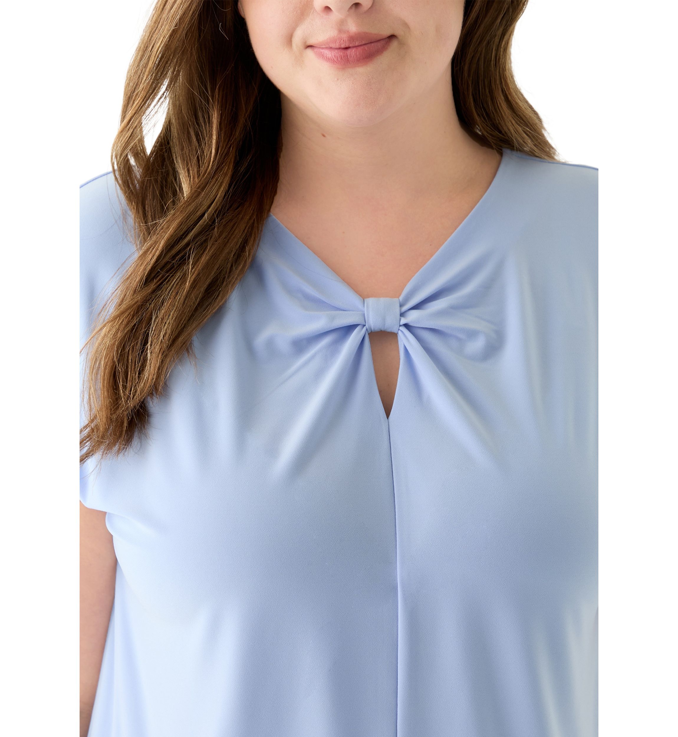 Plus Size Solid Keyhole Top