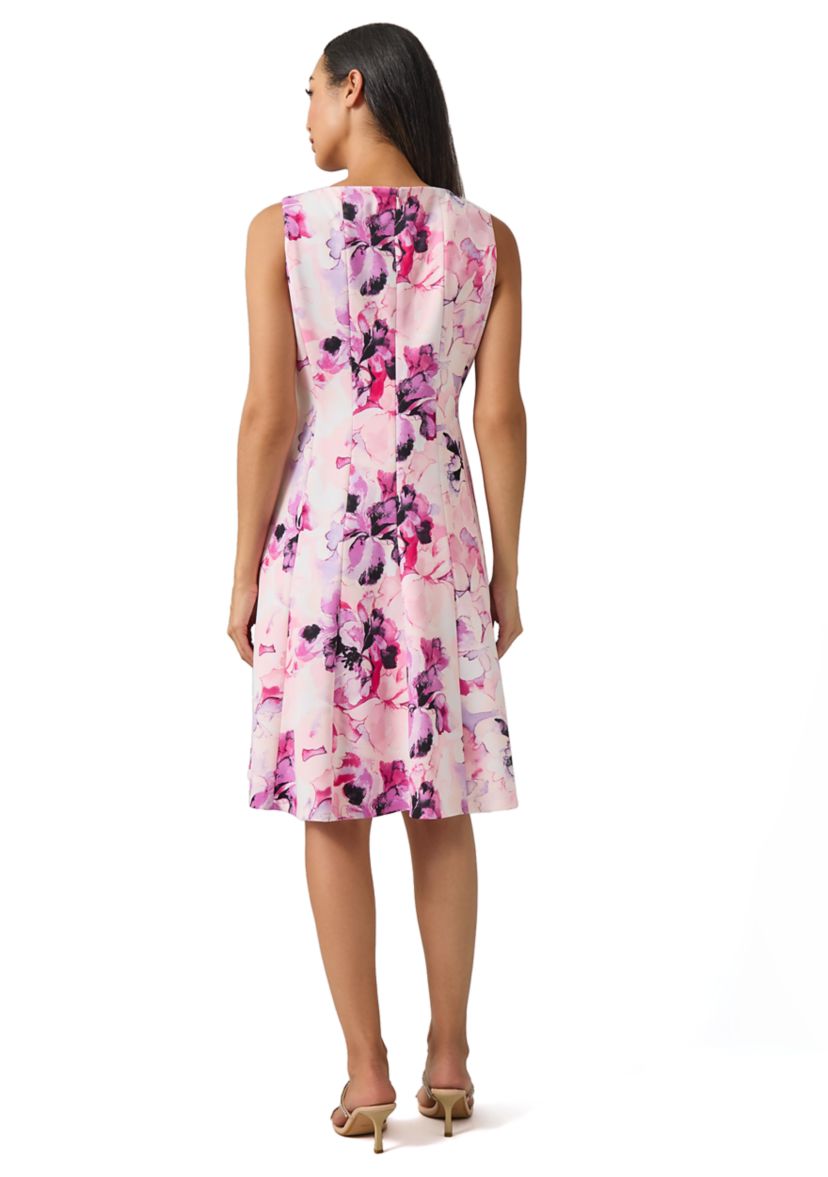 Petite Sleeveless Multi Seam Printed Fit and Flare Dress