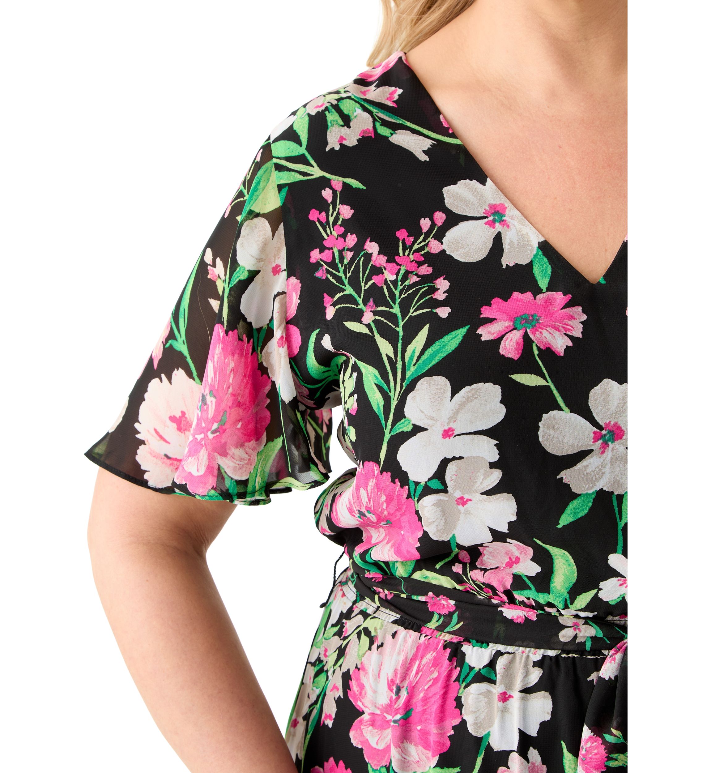 Plus Size Multi Floral Print Tiered Flutter Sleeve Dress