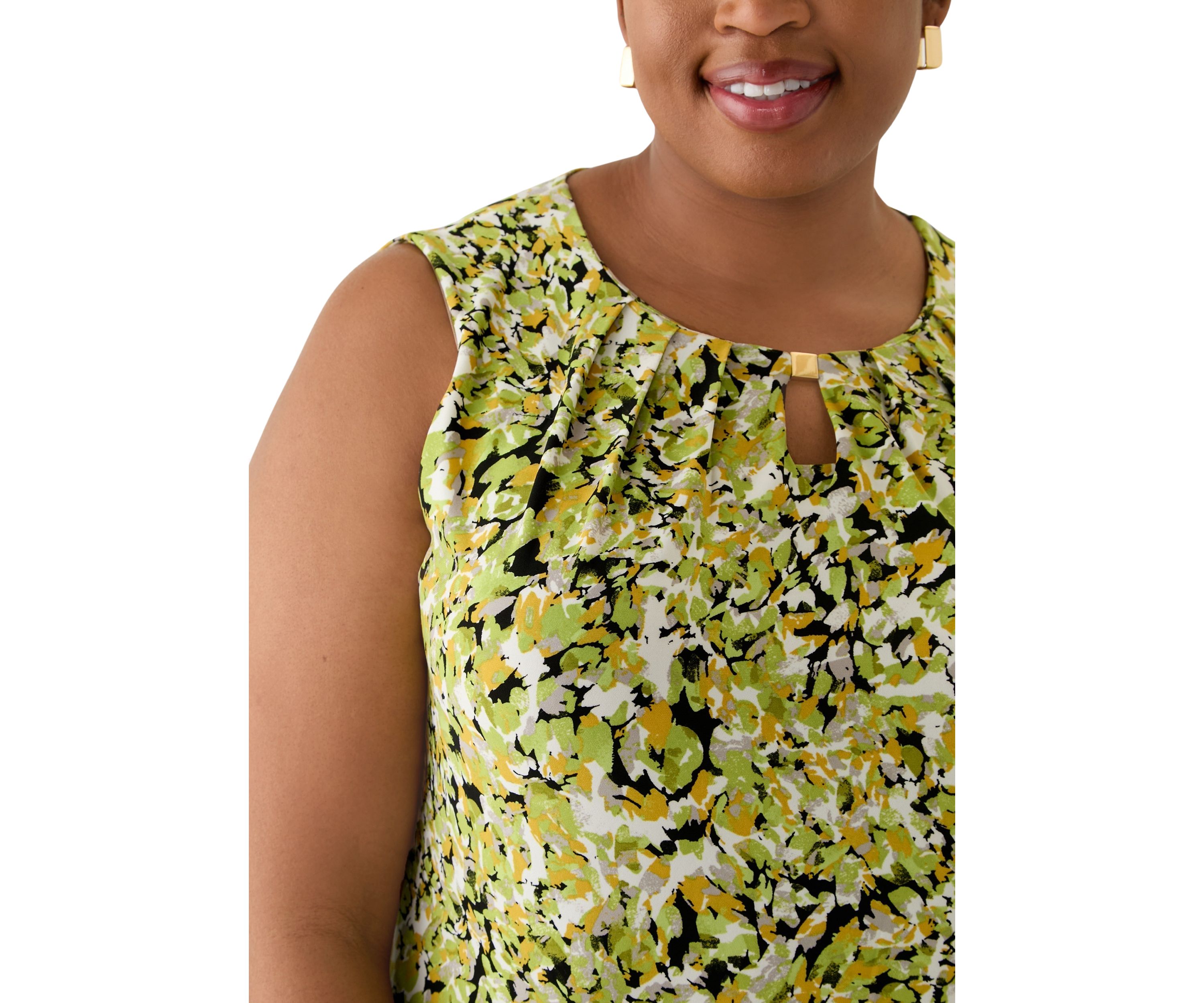 Plus Size Multi Print Sleeveless Pleat Neck Knit Top with Hardware 