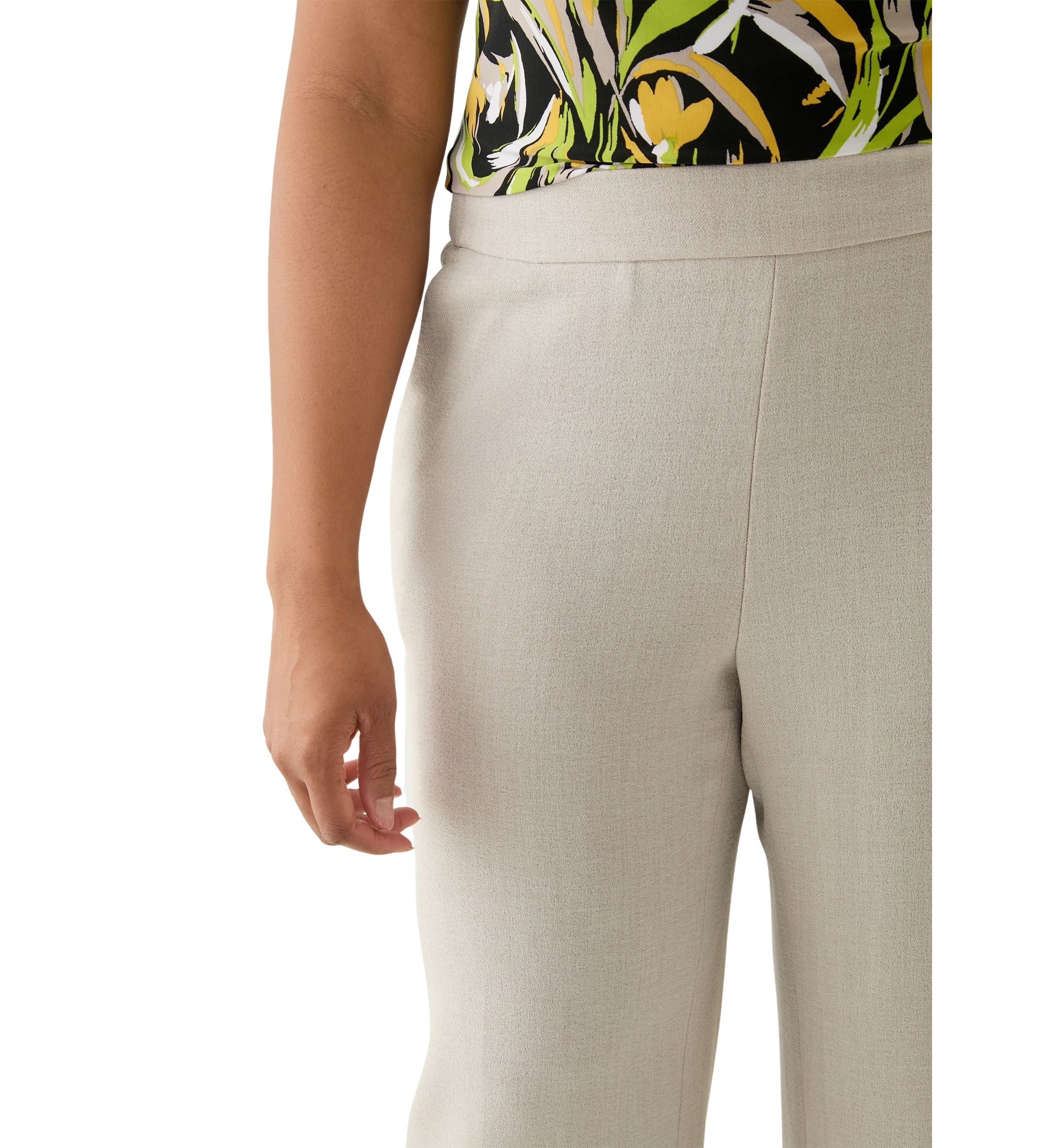 Plus Size Pebble Crepe Pull On Pants