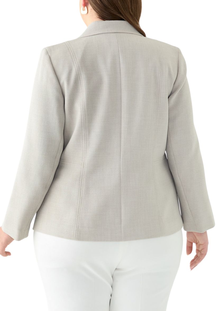 Plus Size Pebble Crepe One Button Jacket with Zip Pockets 