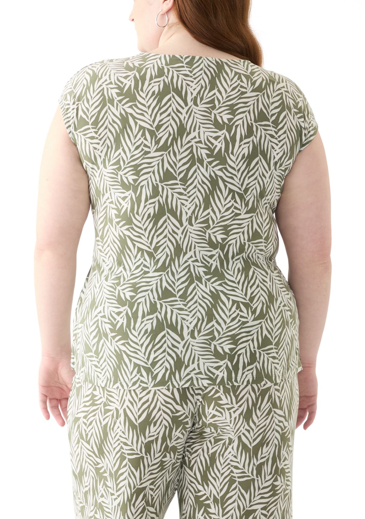 Plus Size Extended Shoulder Printed Top 