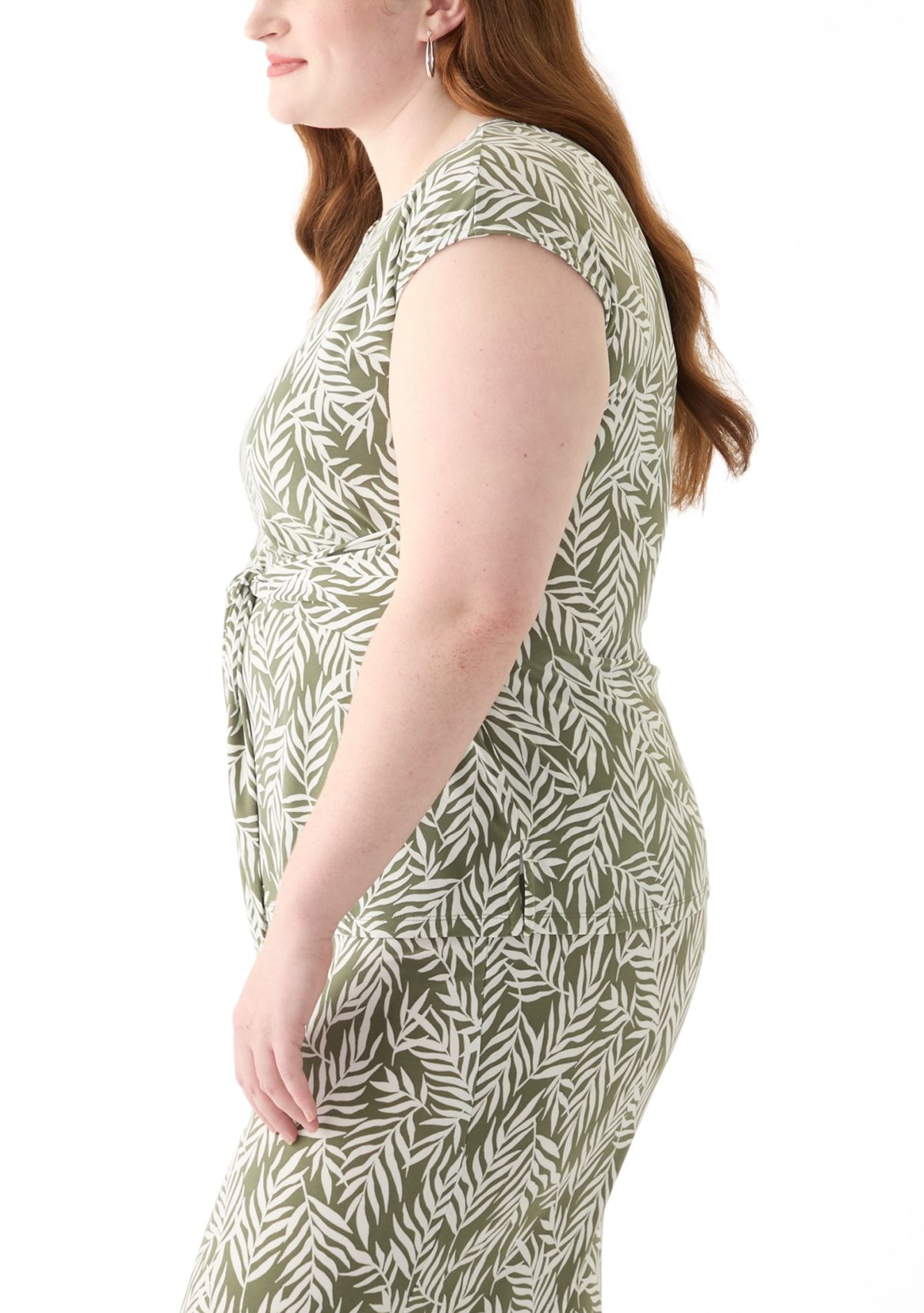 Plus Size Extended Shoulder Printed Top 