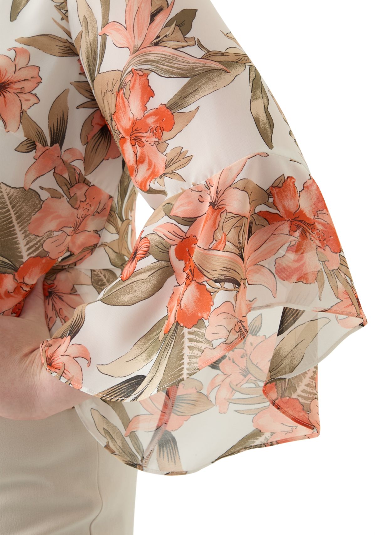 Plus Size Bell Sleeve Floral Blouse