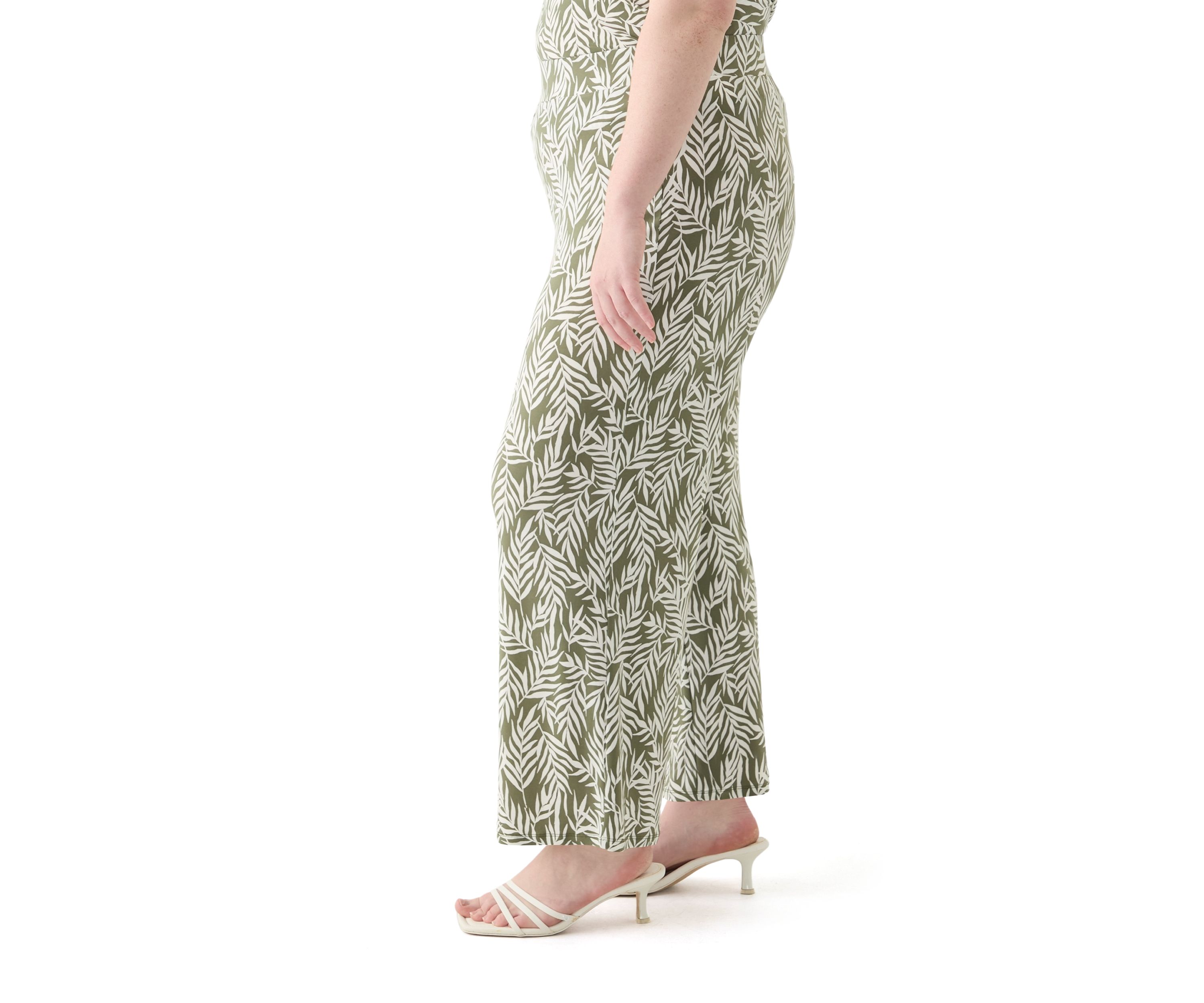 Plus Size Wide Leg Ankle Pants