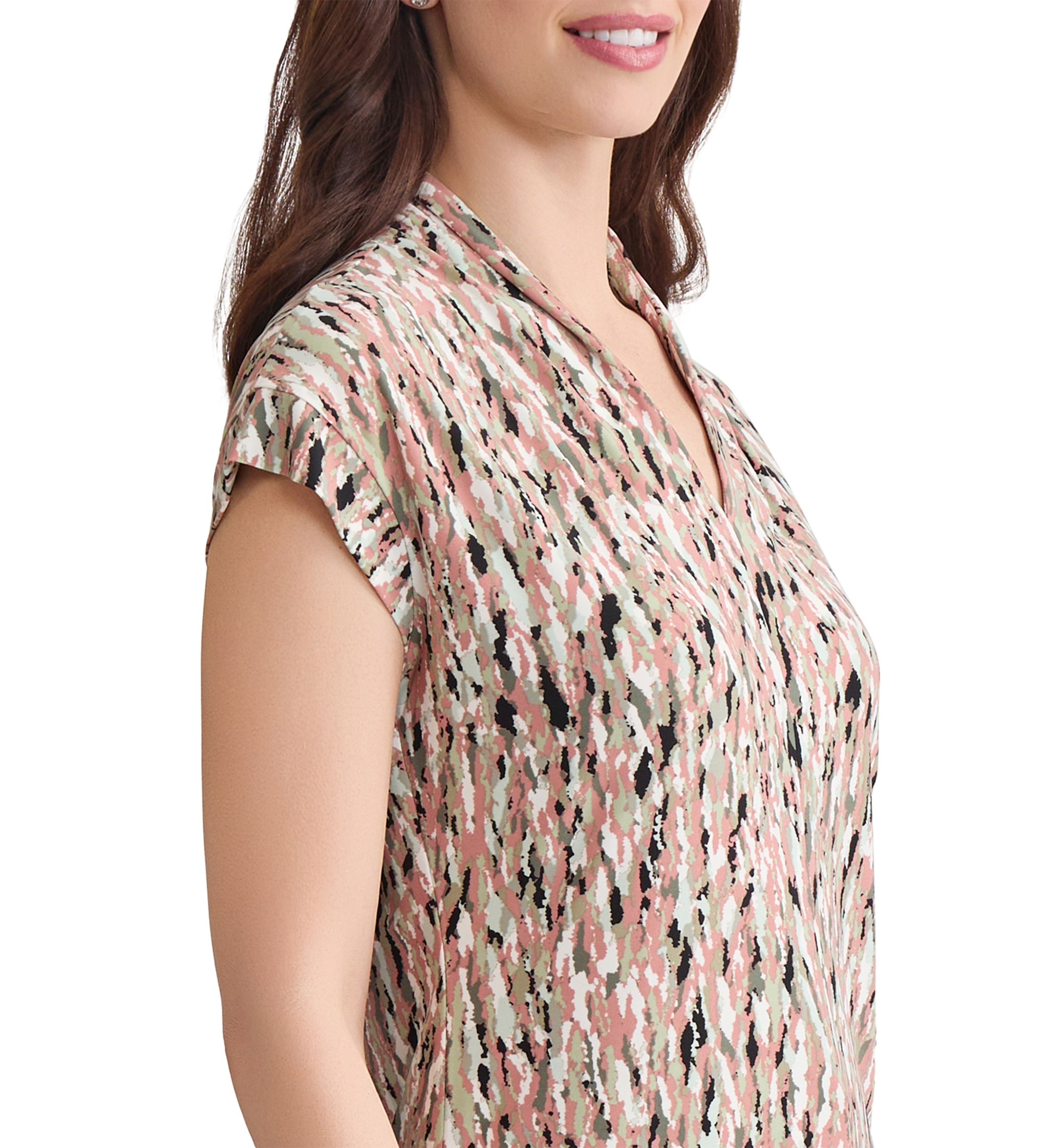 Womens Multi Printed V-Neck Knit Top