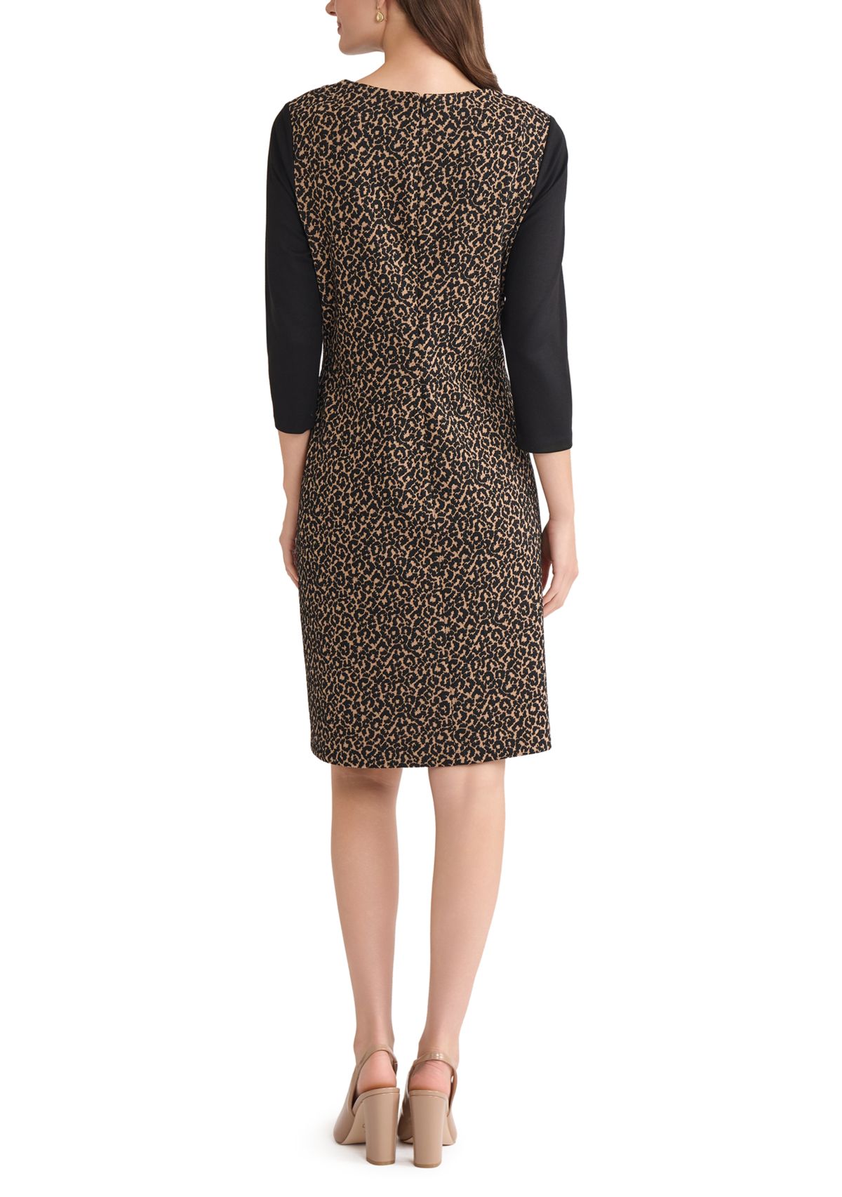 Womens Animal Jacquard Dress with Compression 