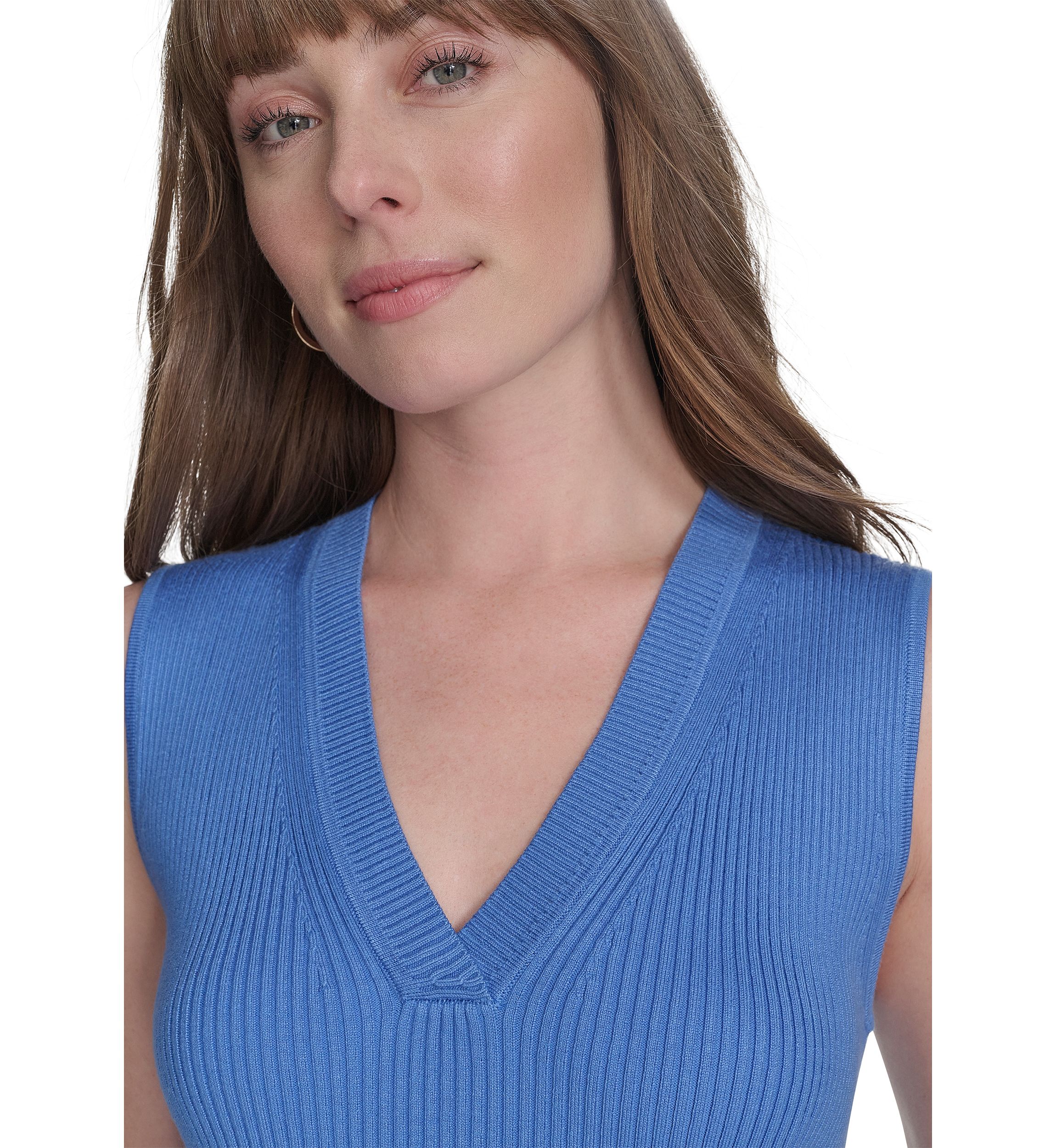 Womens Sleeveless V-Neck Sweater