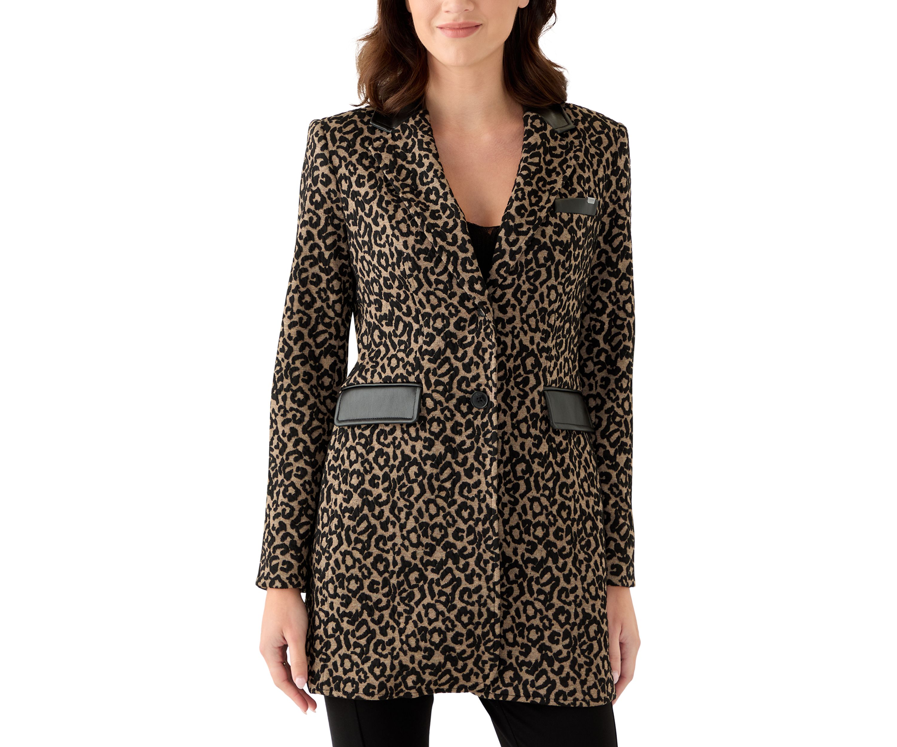 Womens Leopard One Button Topper