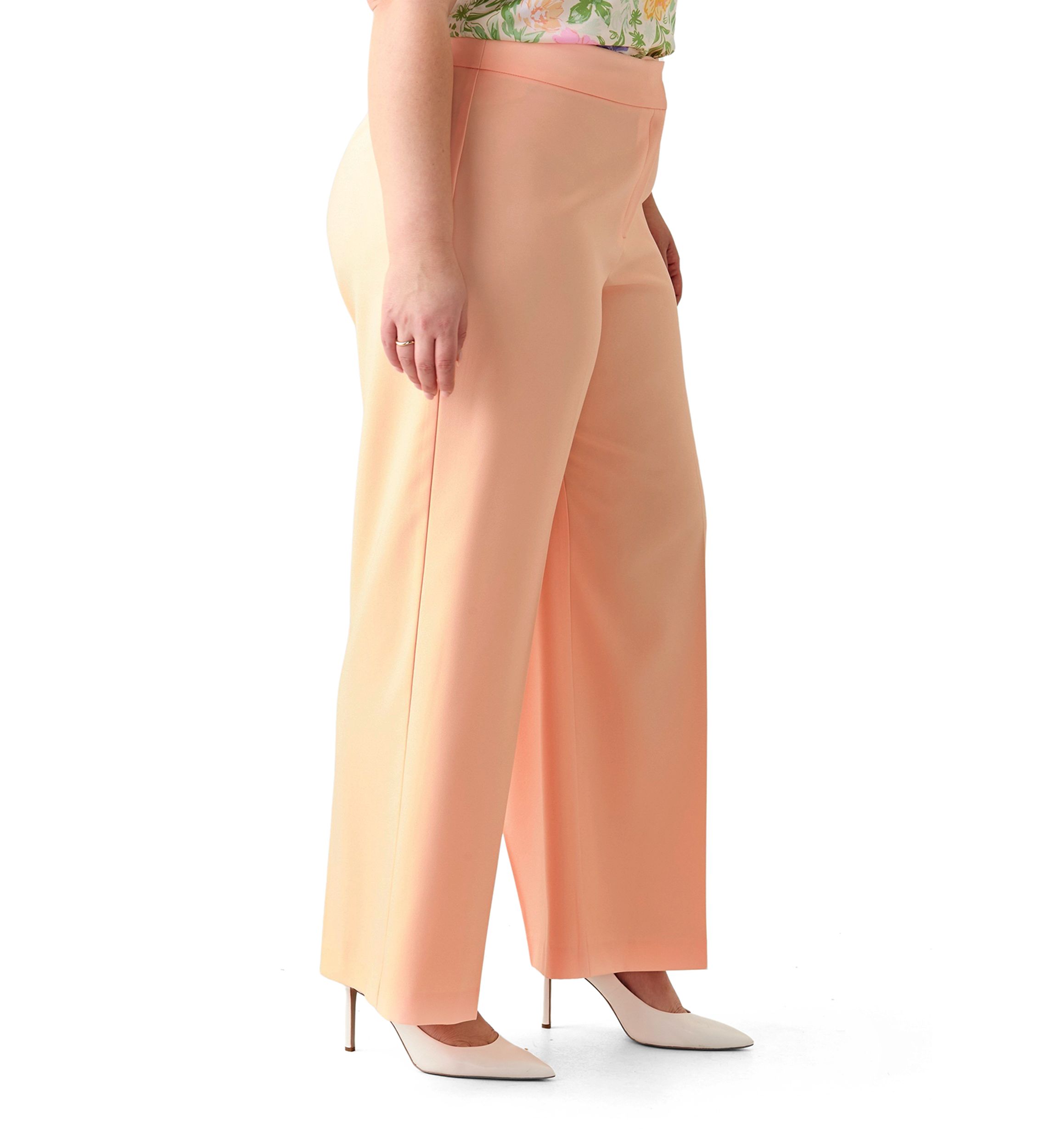 Plus Size Crepe Wide Leg Pants