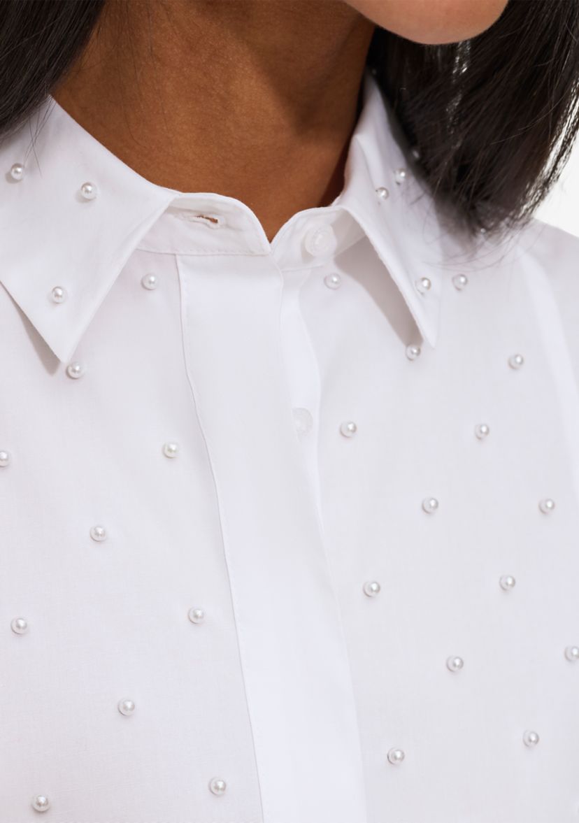 Womens Sleeveless Top with Pearl Accents