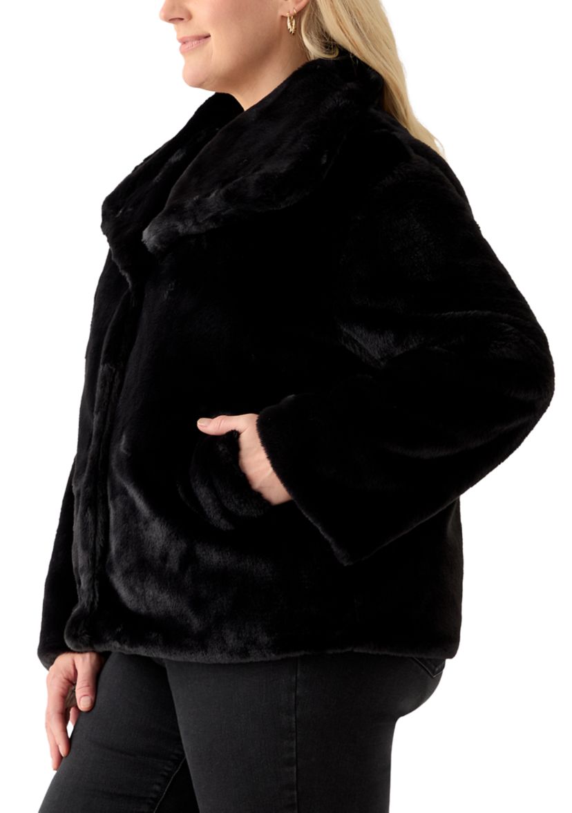 Plus Size Cozy Faux Fur Coat