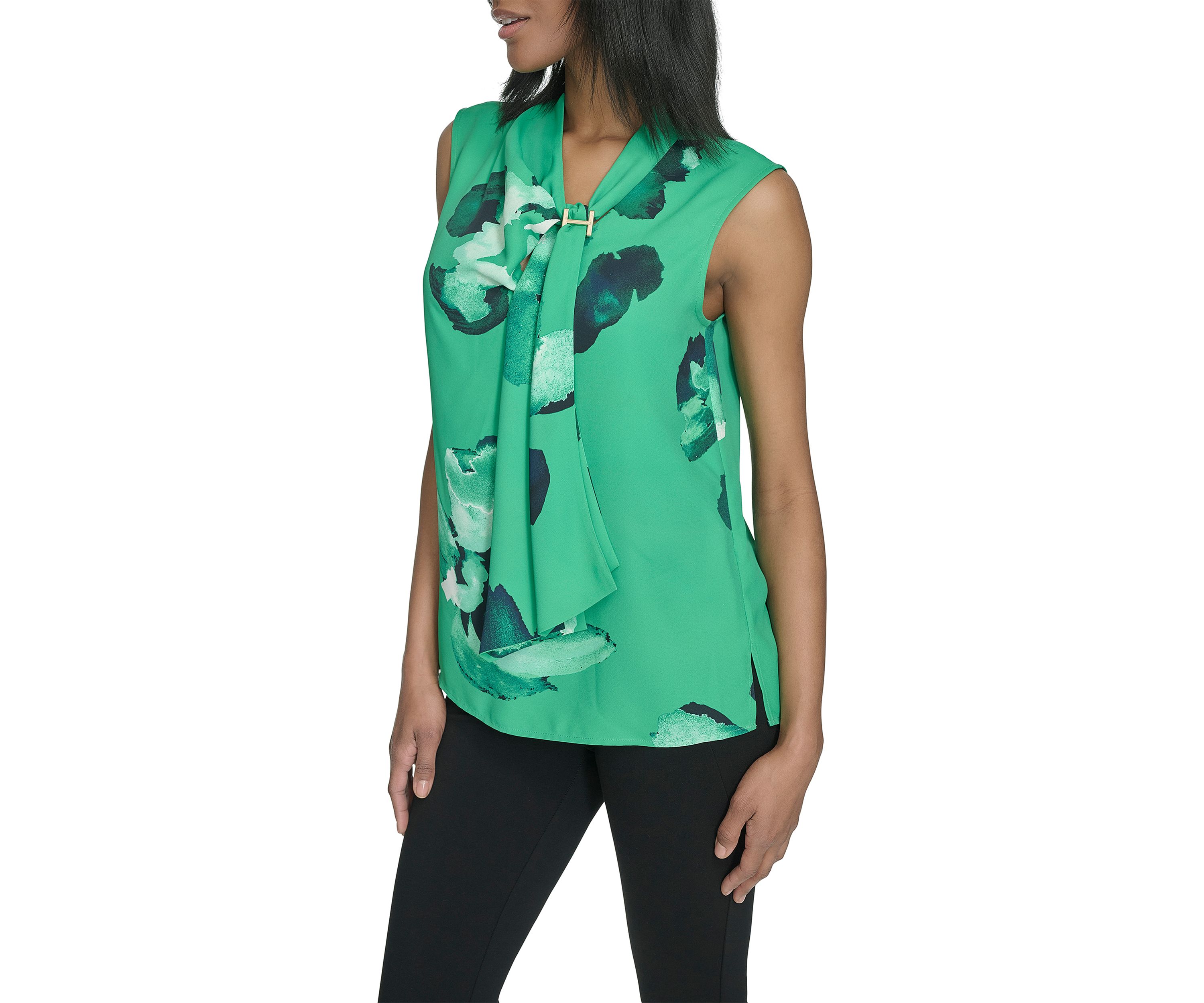Sleeveless Halter Neck Blouse 