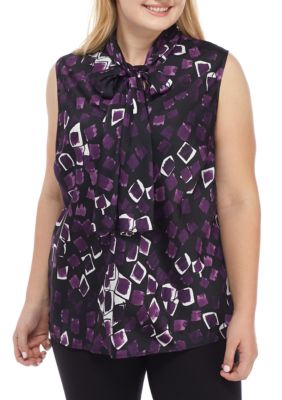 nine west sleeveless print v neck cam