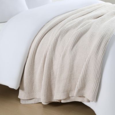 Waffle Chenille Solid Microfiber Blanket