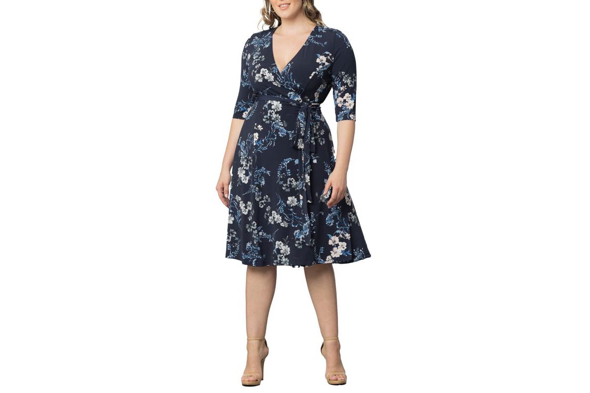 Womens Plus Size Signature Print Wrap Dress