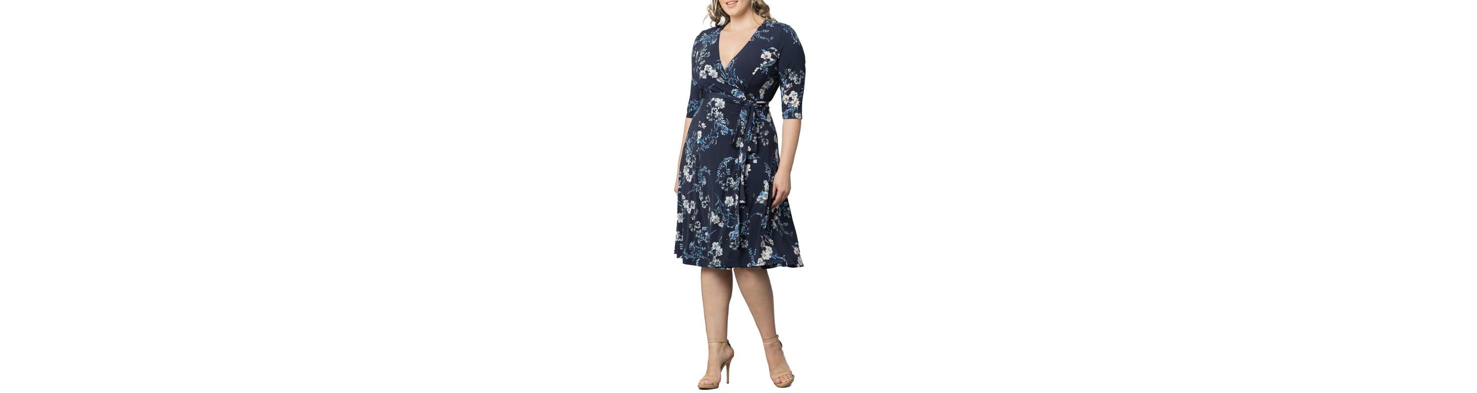 Womens Plus Size Signature Print Wrap Dress