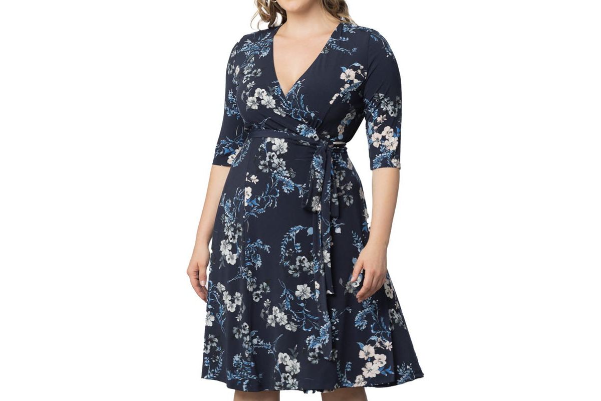 Womens Plus Size Signature Print Wrap Dress