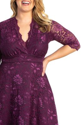 Women's Plus Mademoiselle Lace Cocktail Dress with Sleeves