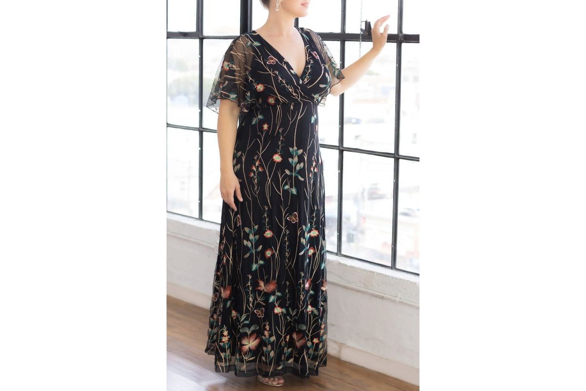 Womens Plus Size Embroidered Elegance Evening Gown