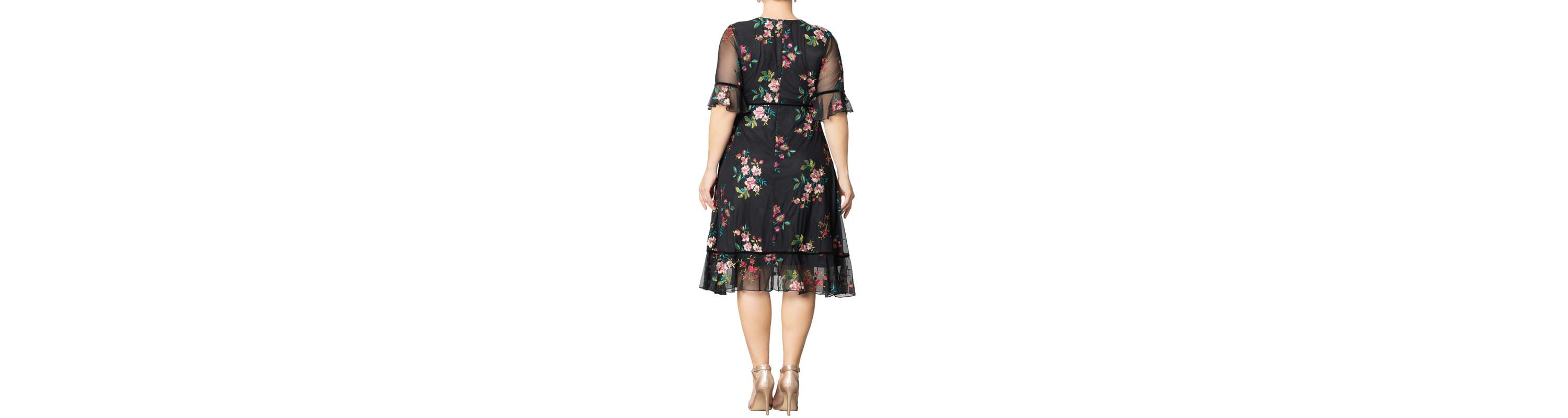 Womens Plus Size Wildflower Embroidered Floral Mesh Cocktail Dress