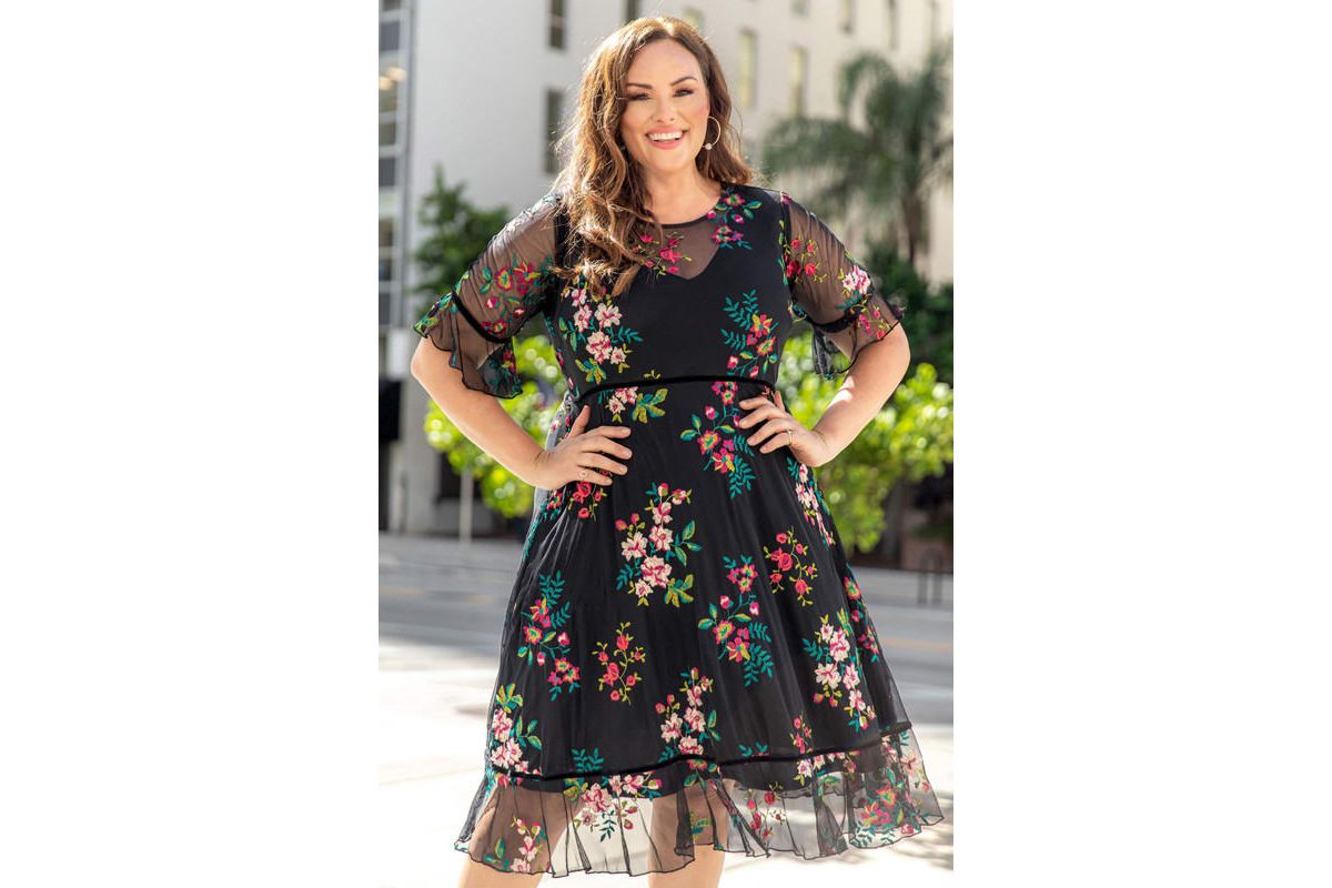 Womens Plus Size Wildflower Embroidered Floral Mesh Cocktail Dress