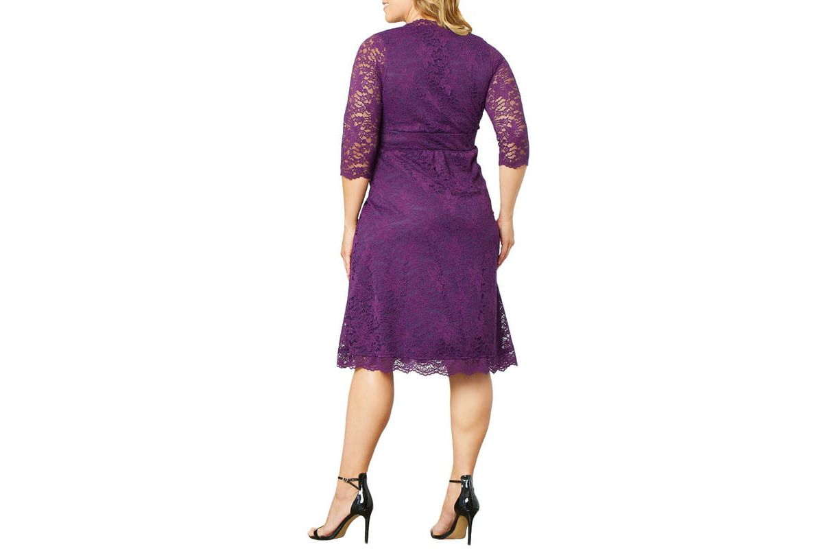 Womens Plus Size Scalloped Boudoir Lace Cocktail Dress