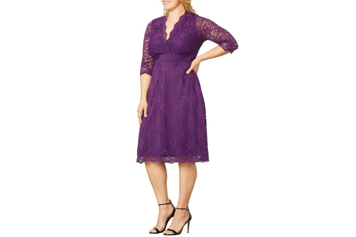 Womens Plus Size Scalloped Boudoir Lace Cocktail Dress