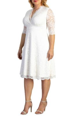 Women's Plus Bella Lace A-Line Cocktail Dress