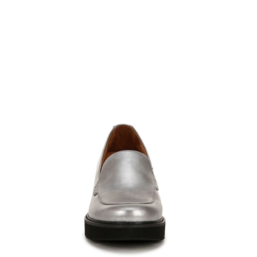 Cabaret Loafer