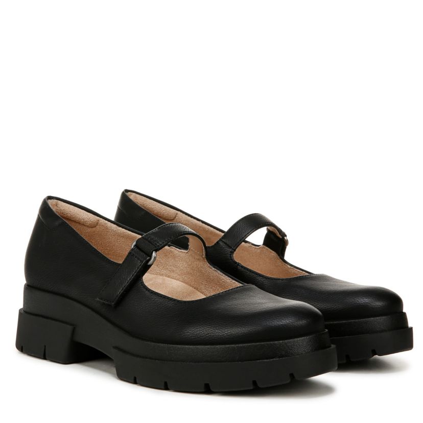 Olivet Mary Jane Lug Flat
