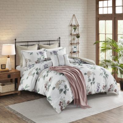 Zennia 7 Piece Printed Seersucker Comforter Set with Throw Blanket