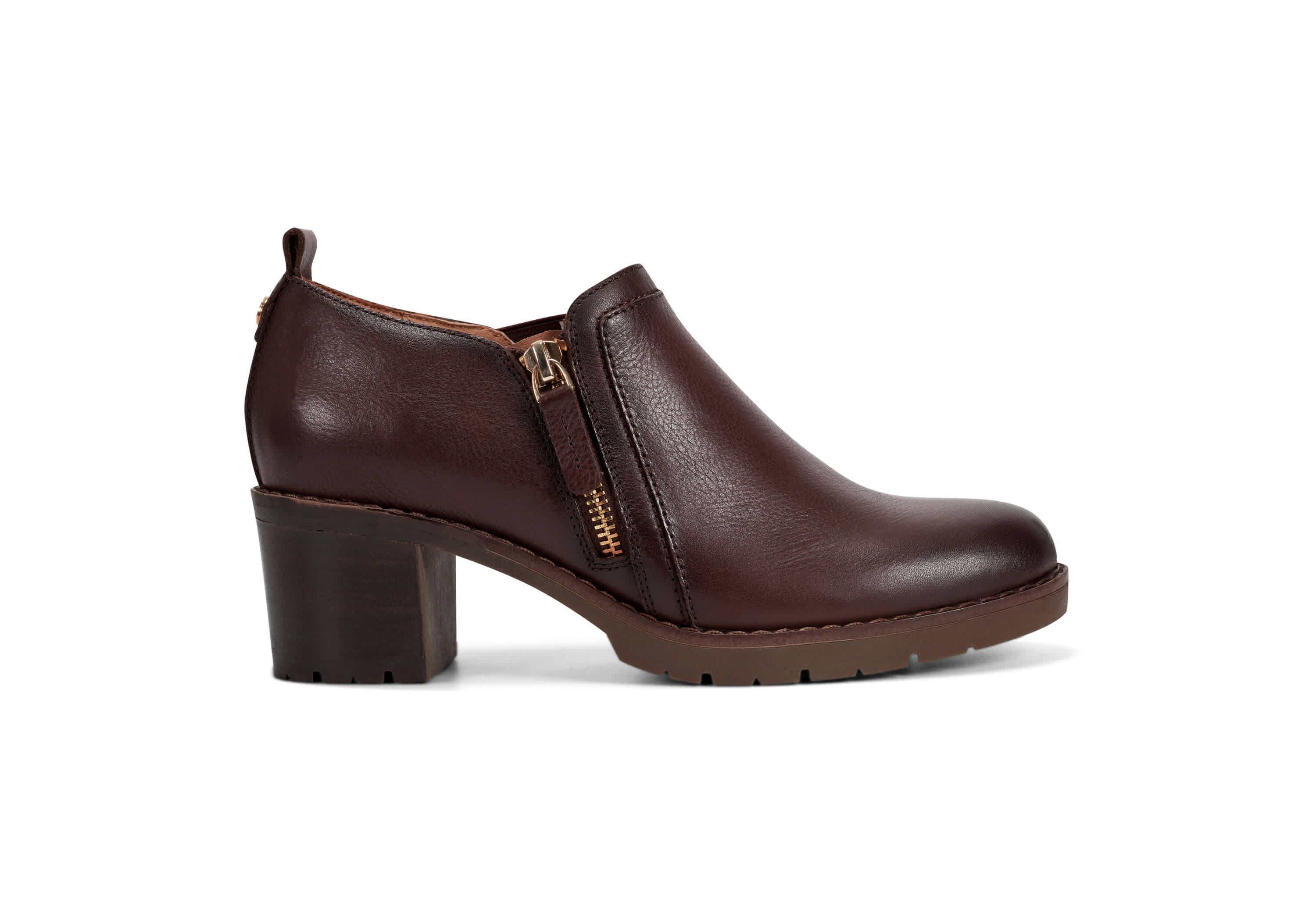Cosa eFlex Almond Toe Side Zipper Shooties