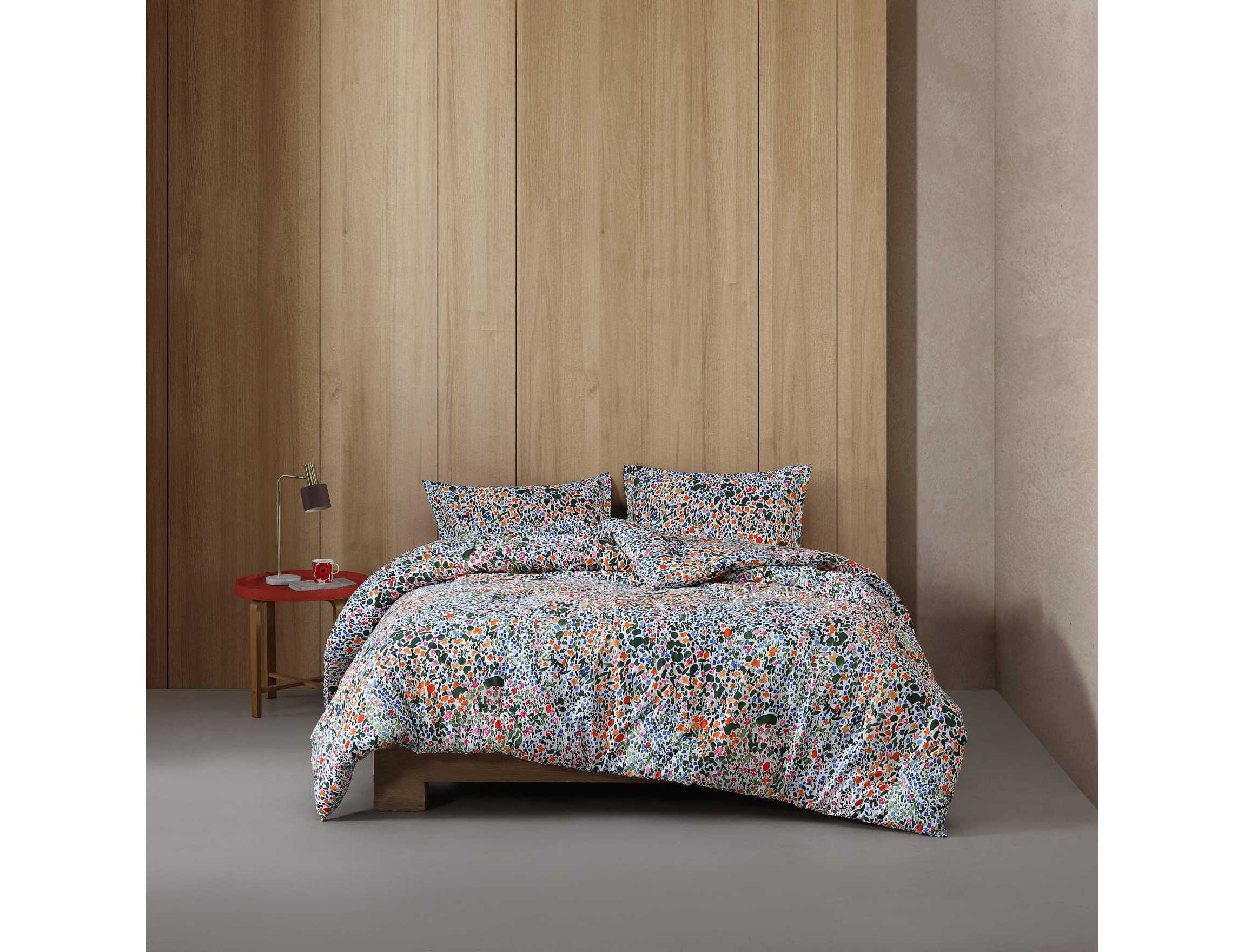 Rantaniitty Cotton Comforter Set