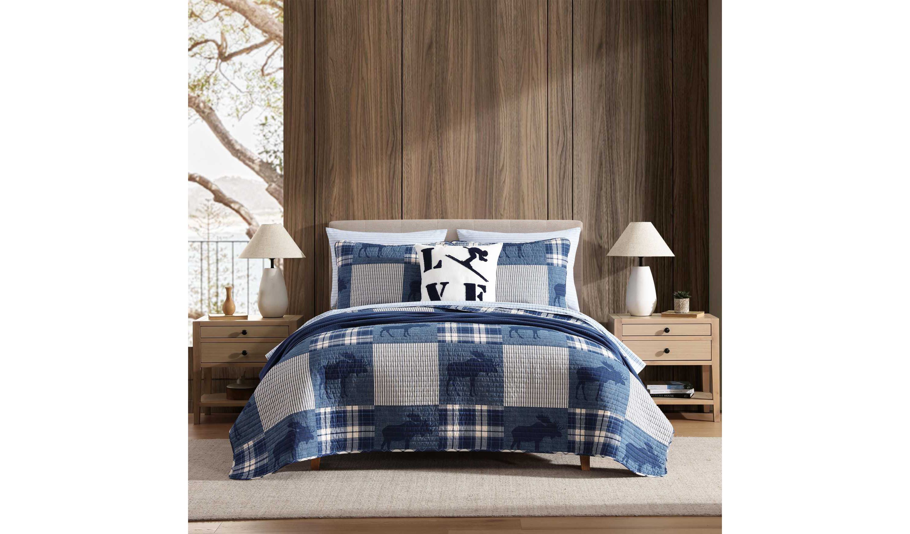 Moose Plaid Pinstripe Patchwork Cotton Quilt Set