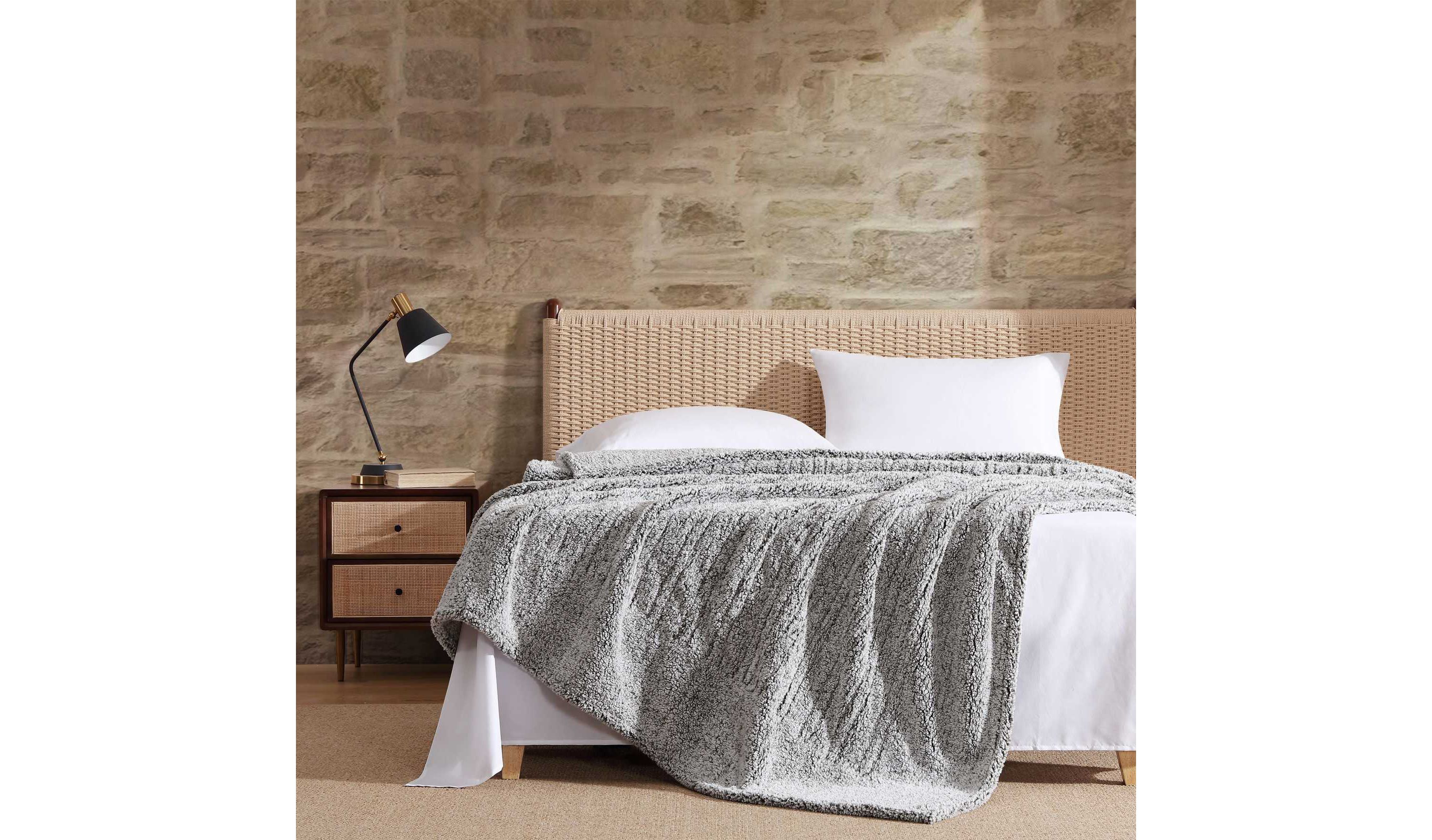 Lookout Mountain Microfiber Blanket
