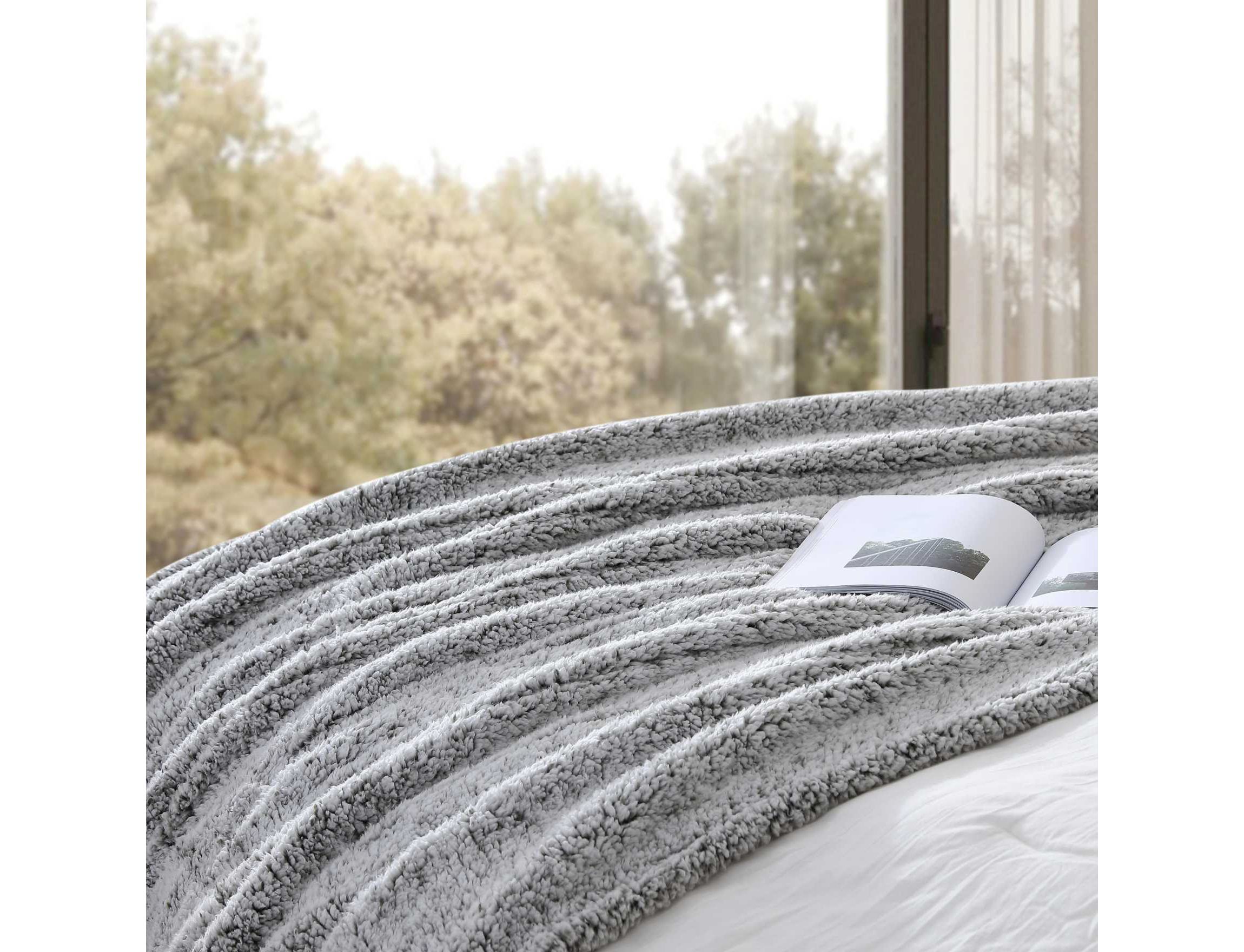 Lookout Mountain Microfiber Blanket